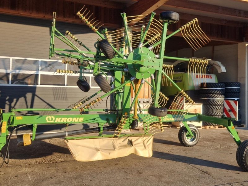 Schwader Türe ait Krone Swadro 700, Gebrauchtmaschine içinde Villach/Zauchen