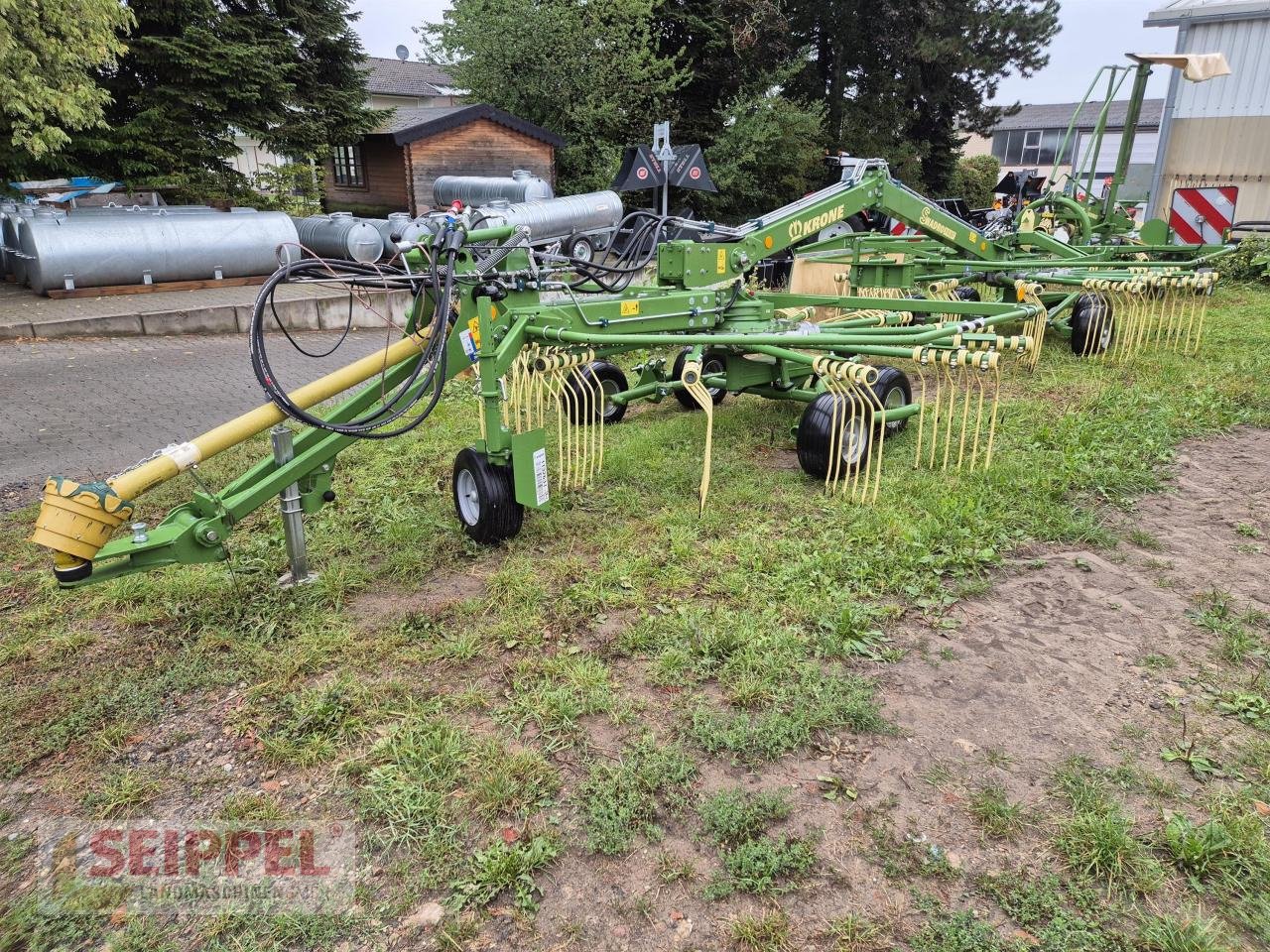 Schwader of the type Krone SWADRO 710/26 T, Neumaschine in Groß-Umstadt (Picture 5)