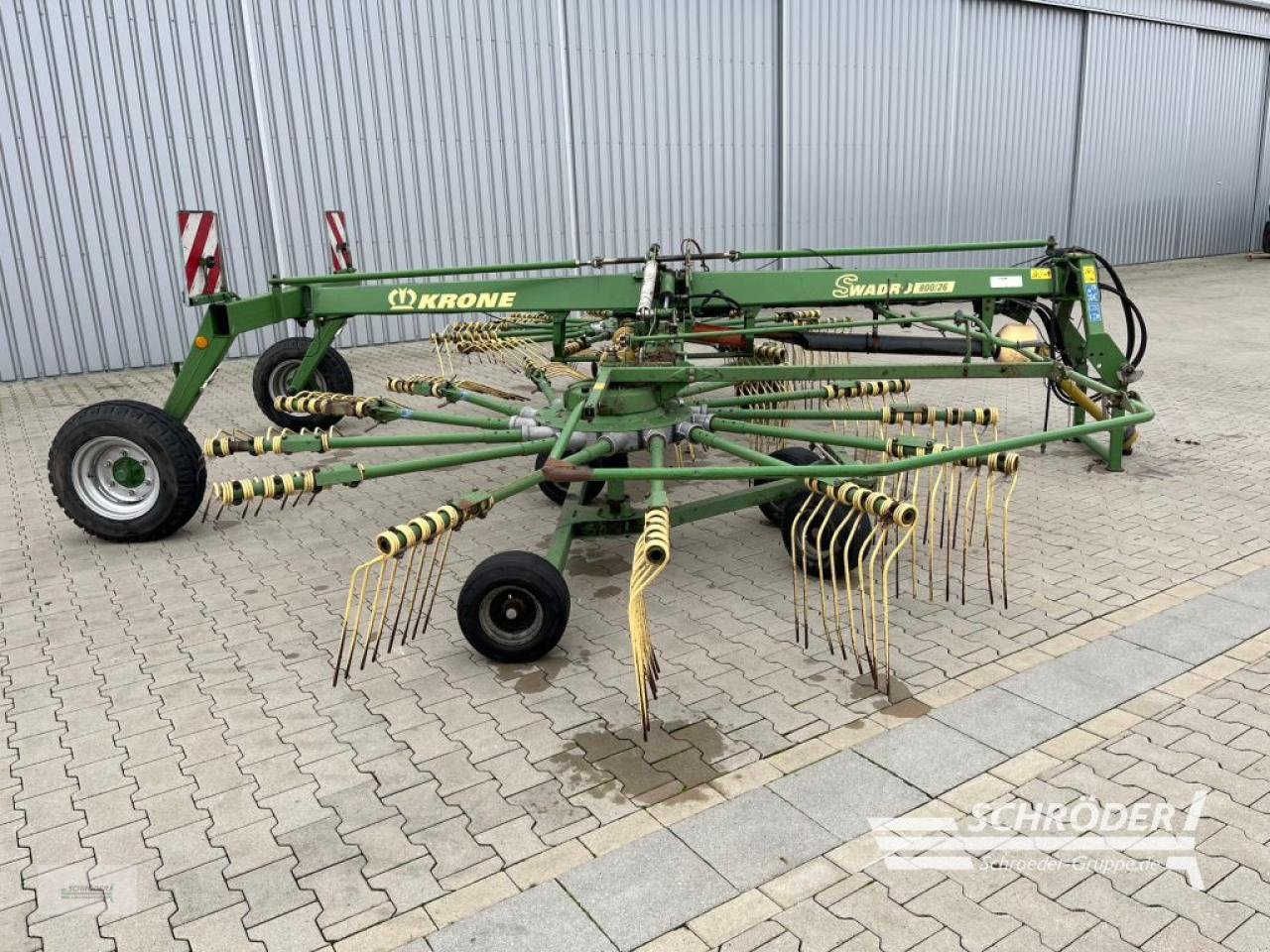 Schwader типа Krone SWADRO 800/26, Gebrauchtmaschine в Scharrel (Фотография 2)
