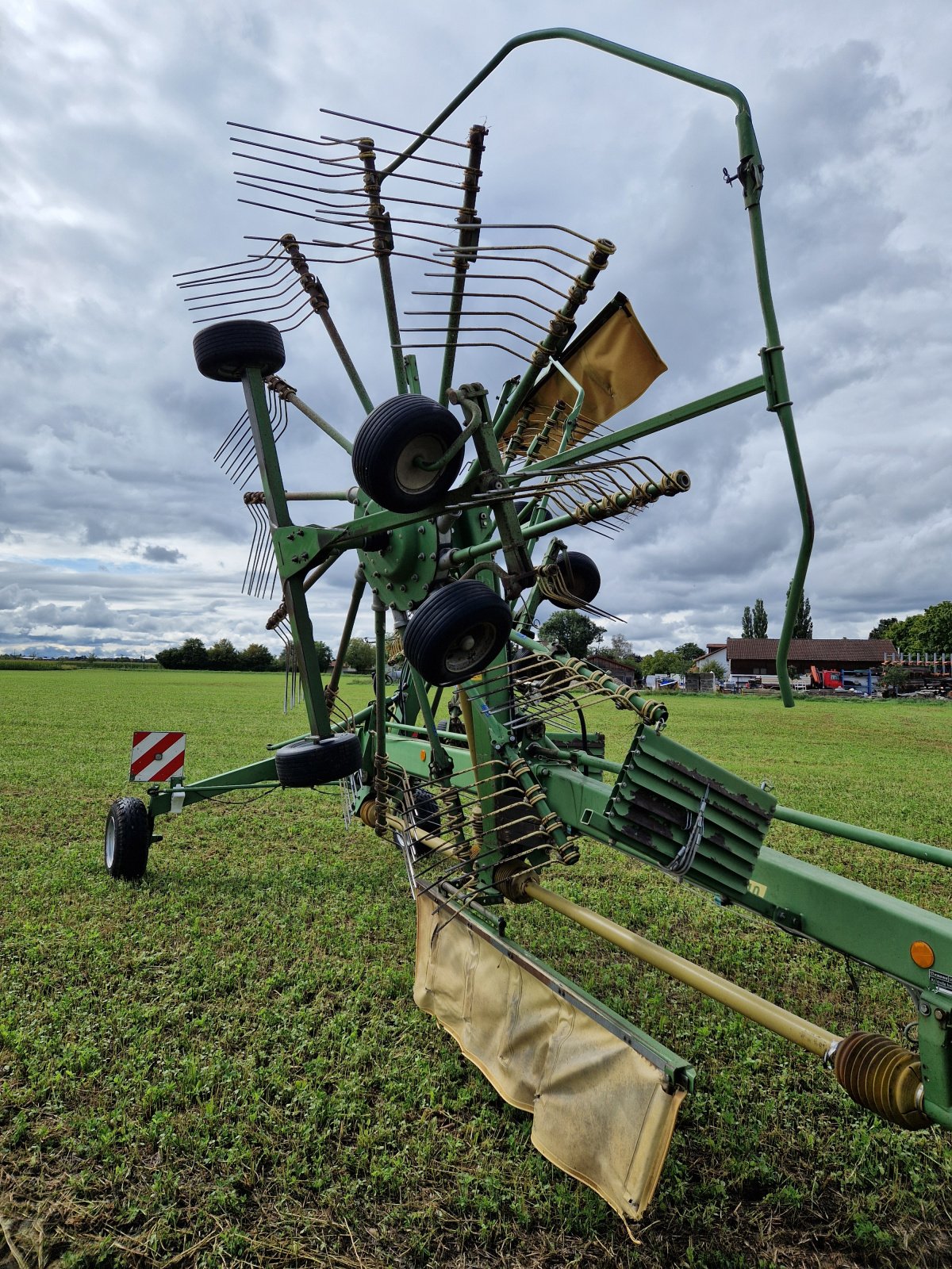 Schwader typu Krone Swadro 810, Gebrauchtmaschine v Hergolding (Obrázek 2)