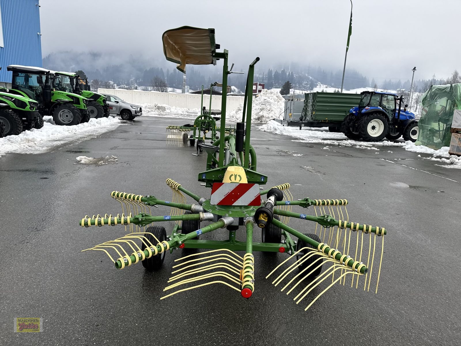 Schwader typu Krone Swadro S 350 Highland Einkreiselschwader, Neumaschine v Kötschach (Obrázek 5)