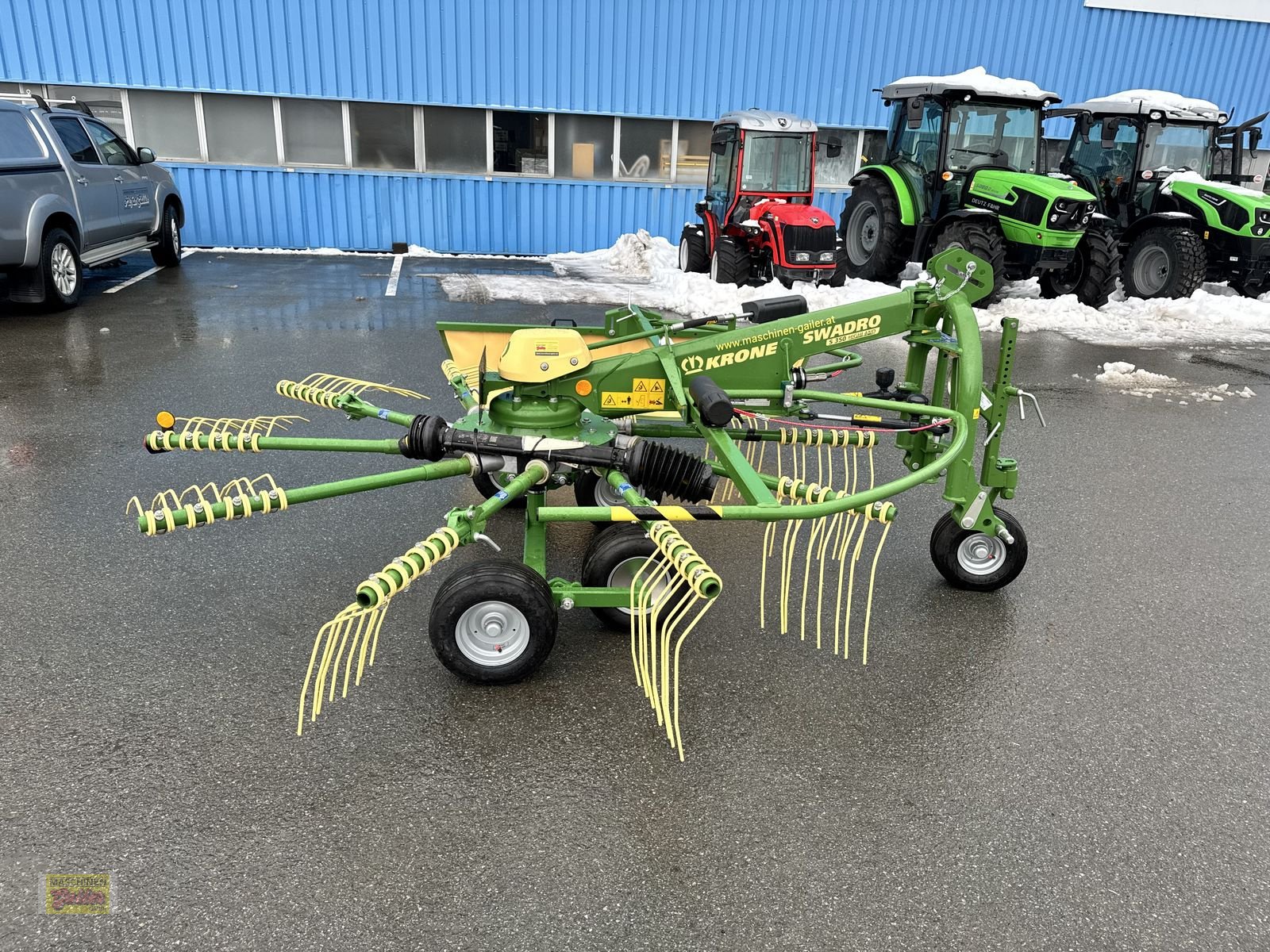 Schwader typu Krone Swadro S 350 Highland Einkreiselschwader, Neumaschine v Kötschach (Obrázek 18)