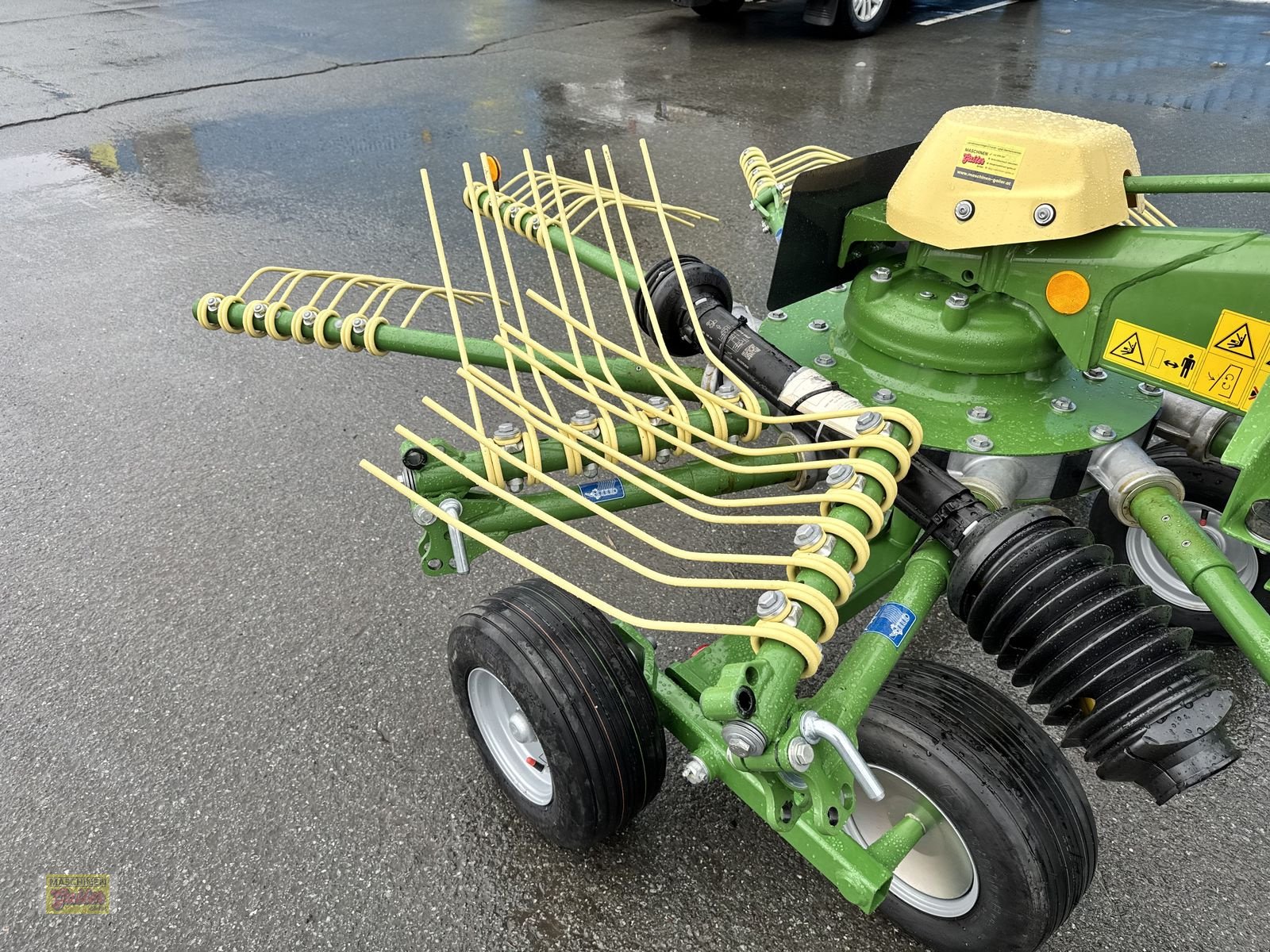 Schwader typu Krone Swadro S 350 Highland Einkreiselschwader, Neumaschine v Kötschach (Obrázek 21)