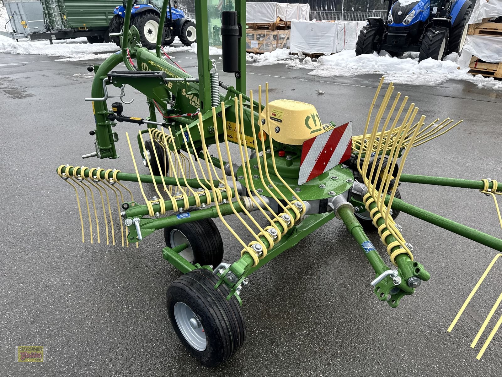 Schwader typu Krone Swadro S 350 Highland Einkreiselschwader, Neumaschine v Kötschach (Obrázek 24)