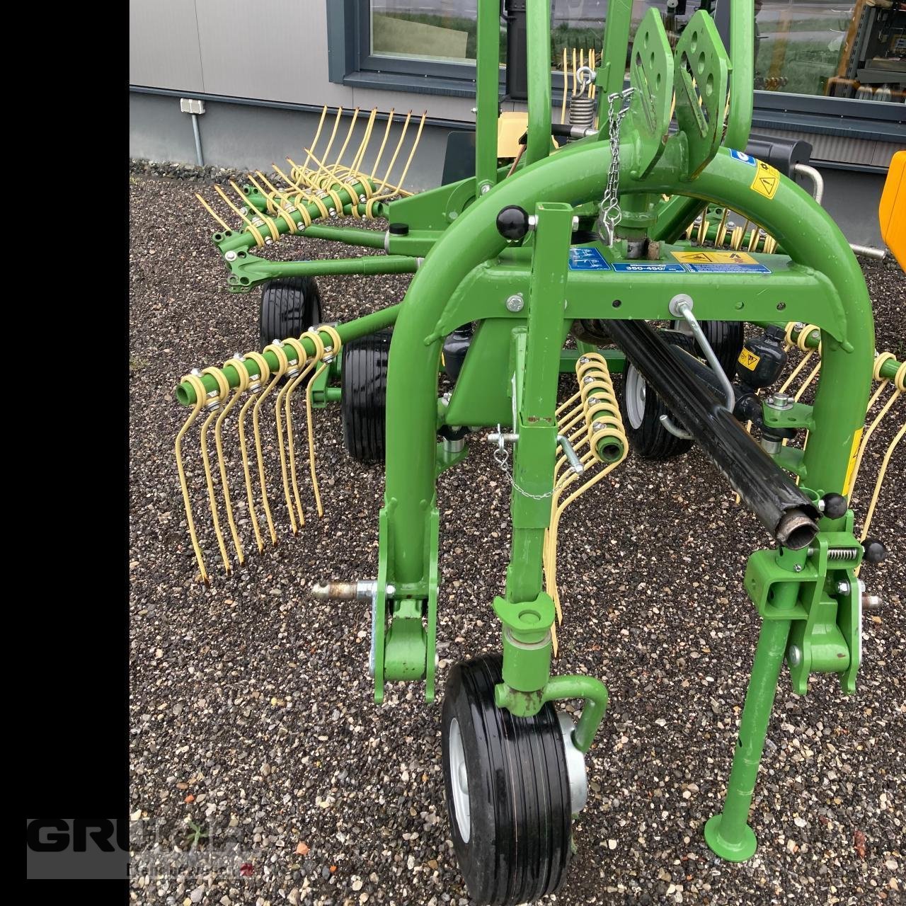 Schwader του τύπου Krone Swadro S 350 Highland, Neumaschine σε Friedberg-Derching (Φωτογραφία 5)