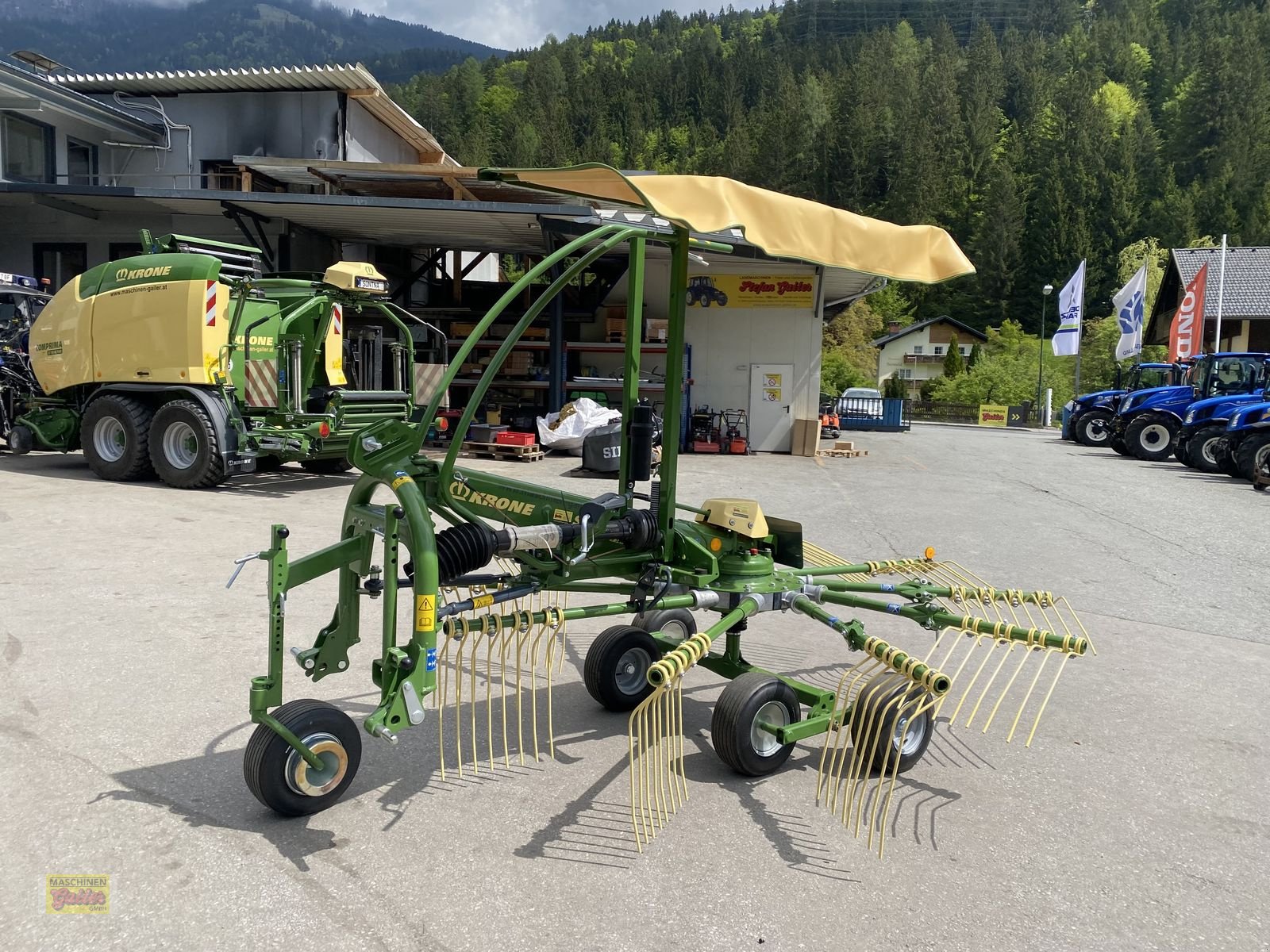 Schwader του τύπου Krone Swadro S 380 Einkreiselschwader, Neumaschine σε Kötschach (Φωτογραφία 9)