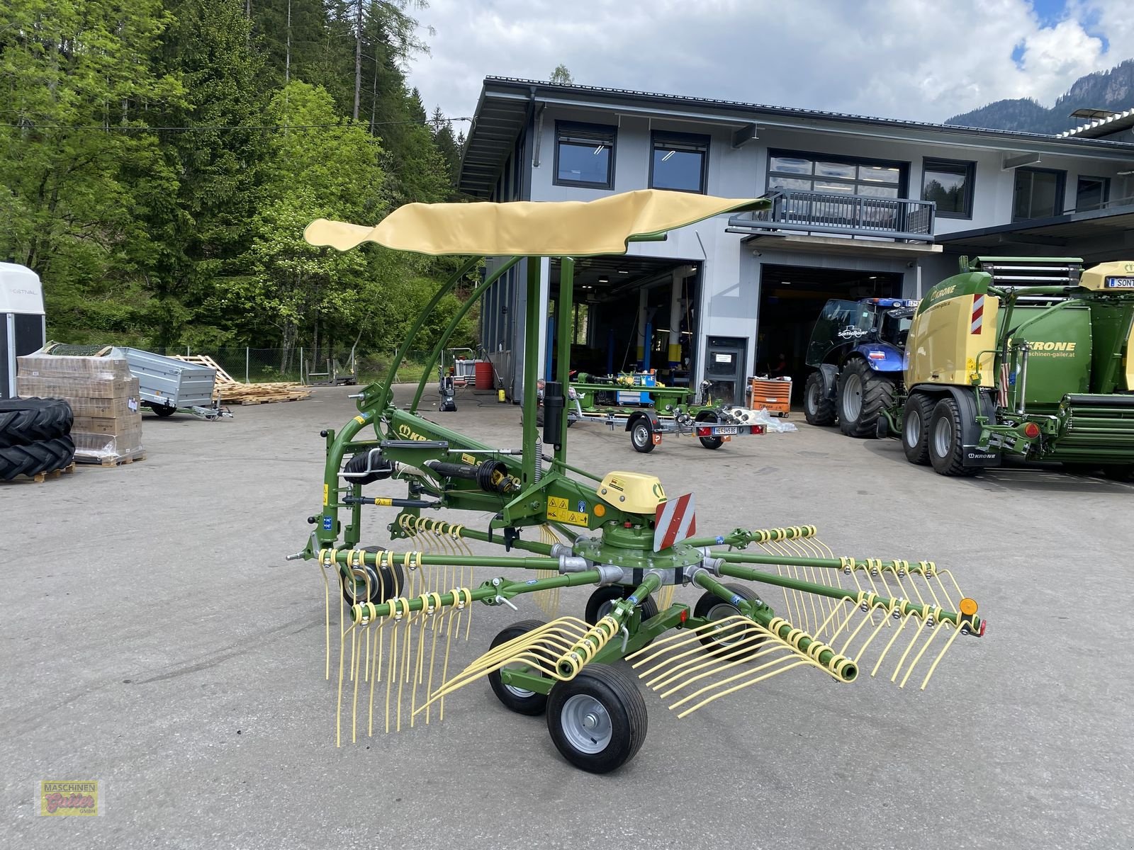 Schwader typu Krone Swadro S 380 Einkreiselschwader, Neumaschine v Kötschach (Obrázek 5)