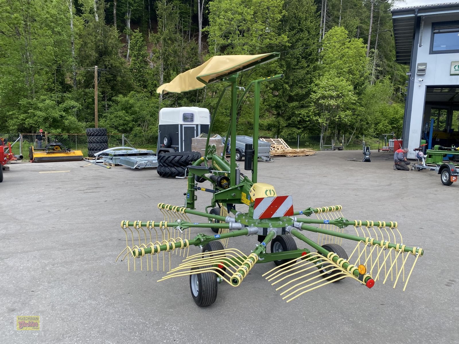 Schwader typu Krone Swadro S 380 Einkreiselschwader, Neumaschine v Kötschach (Obrázek 4)