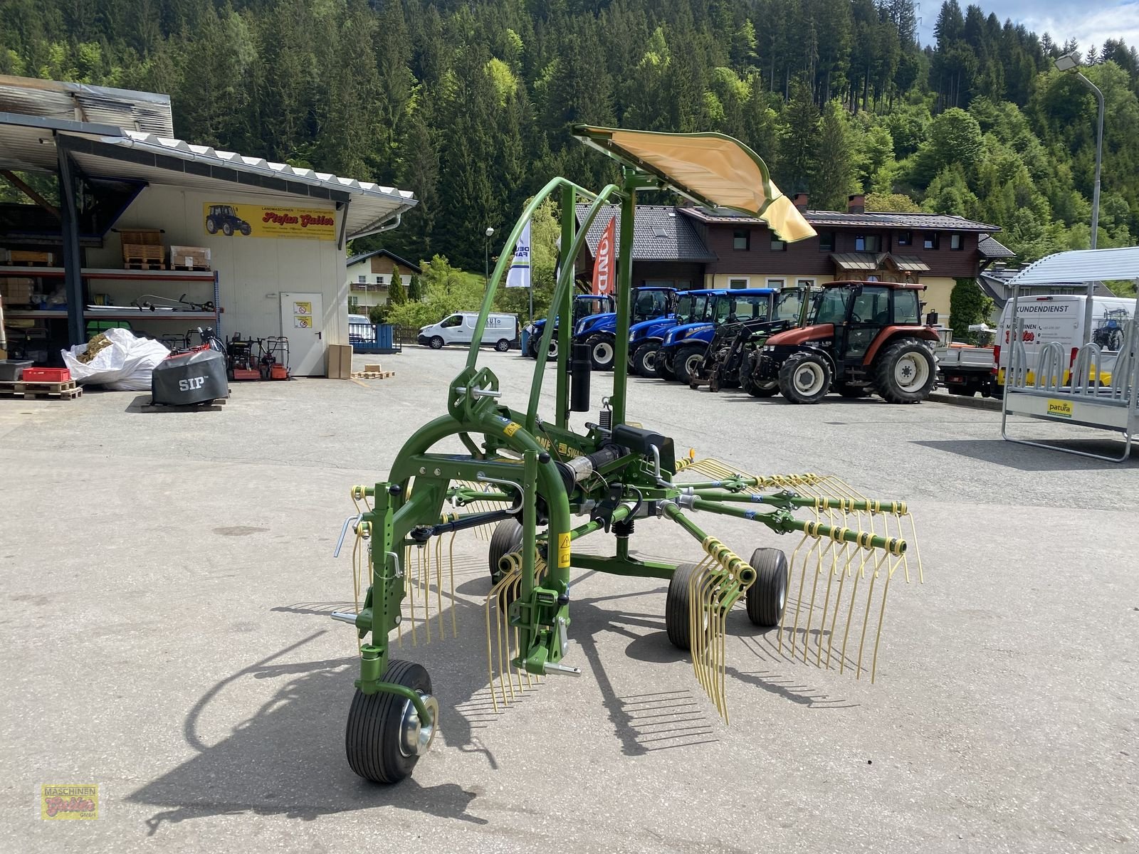 Schwader typu Krone Swadro S 380 Einkreiselschwader, Neumaschine v Kötschach (Obrázek 10)