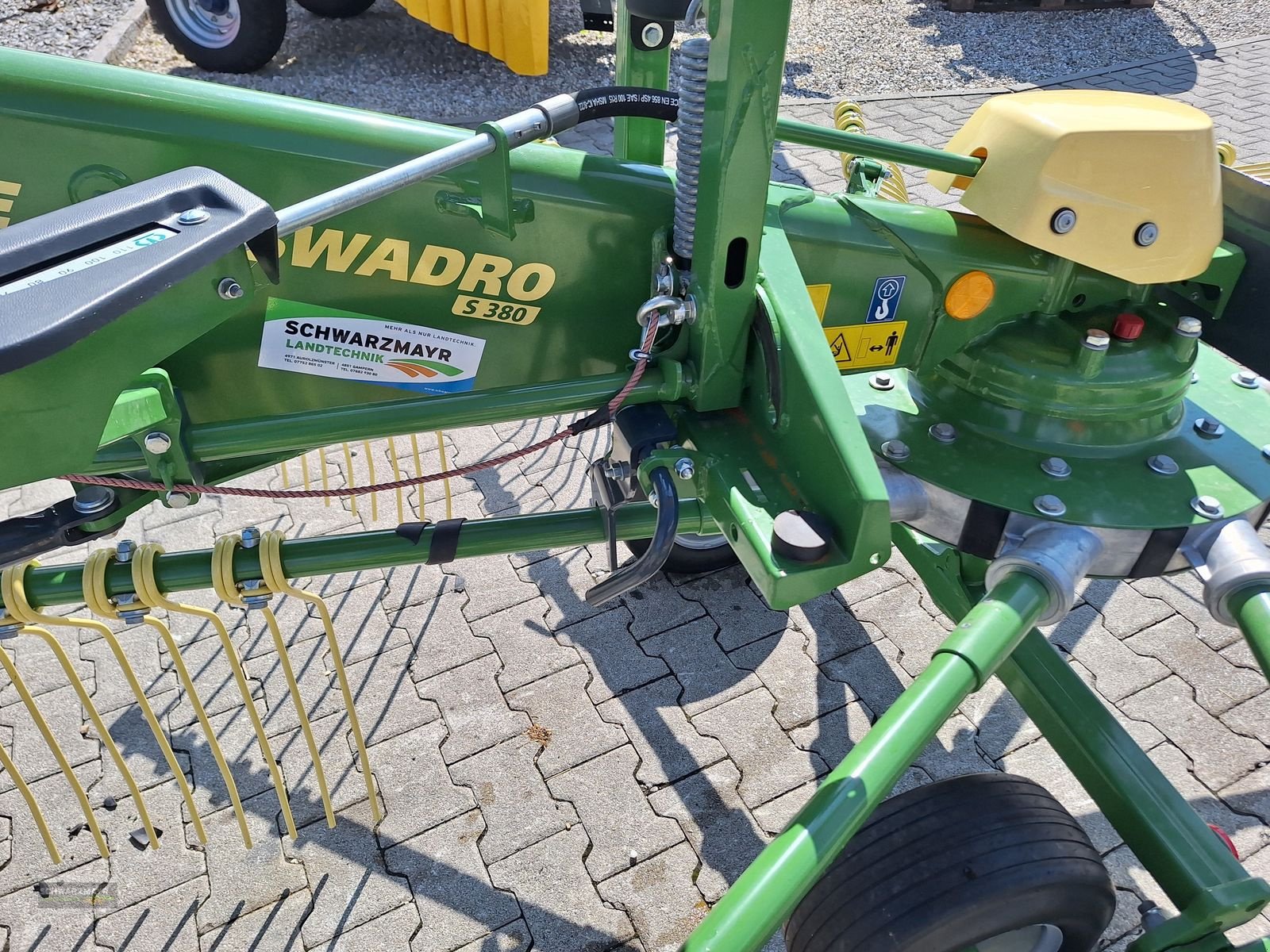 Schwader of the type Krone Swadro S 380 Highland, Neumaschine in Aurolzmünster (Picture 13)