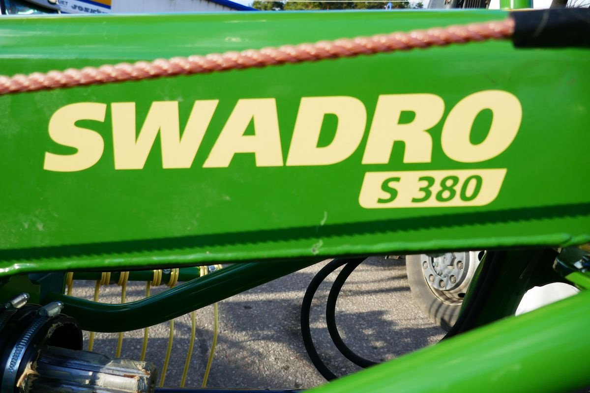 Schwader des Typs Krone SWADRO S 380, Gebrauchtmaschine in Villach (Bild 4)