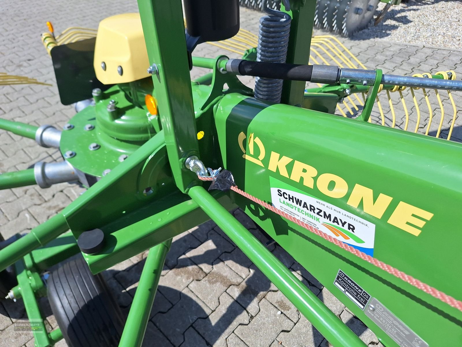 Schwader of the type Krone Swadro S 380, Neumaschine in Gampern (Picture 12)