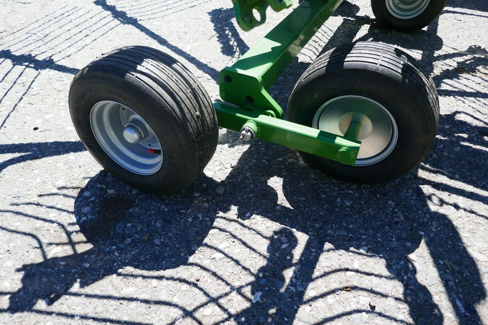 Schwader des Typs Krone Swadro S 420, Gebrauchtmaschine in Villach (Bild 5)