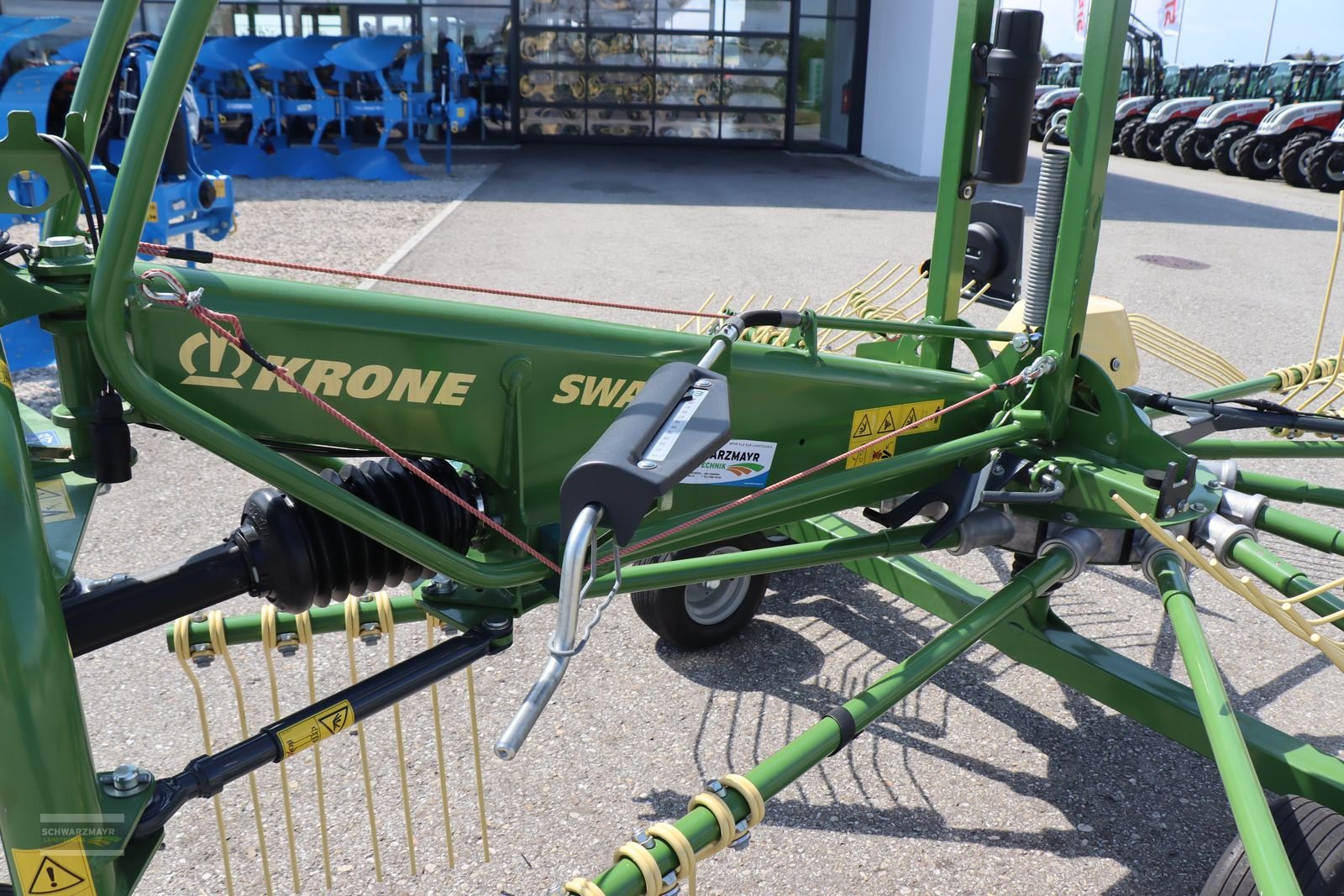 Schwader of the type Krone Swadro S 460, Neumaschine in Gampern (Picture 8)