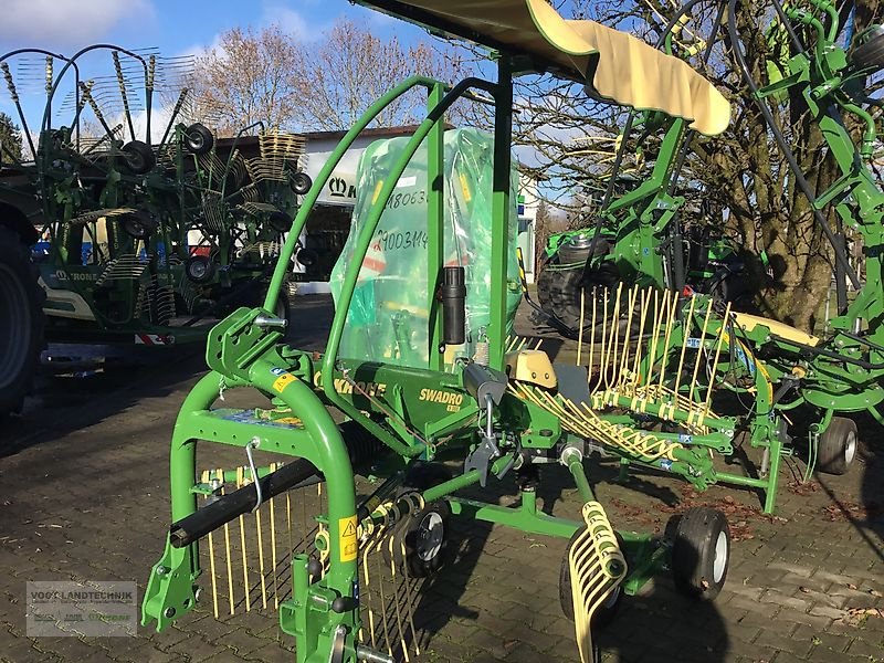 Schwader del tipo Krone Swadro S380, Neumaschine In Bodenkirchen (Immagine 3)