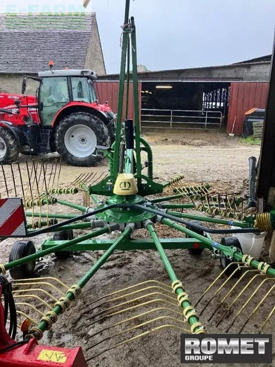 Schwader tipa Krone swadro s460, Gebrauchtmaschine u GENNES-SUR-GLAIZE (Slika 1)