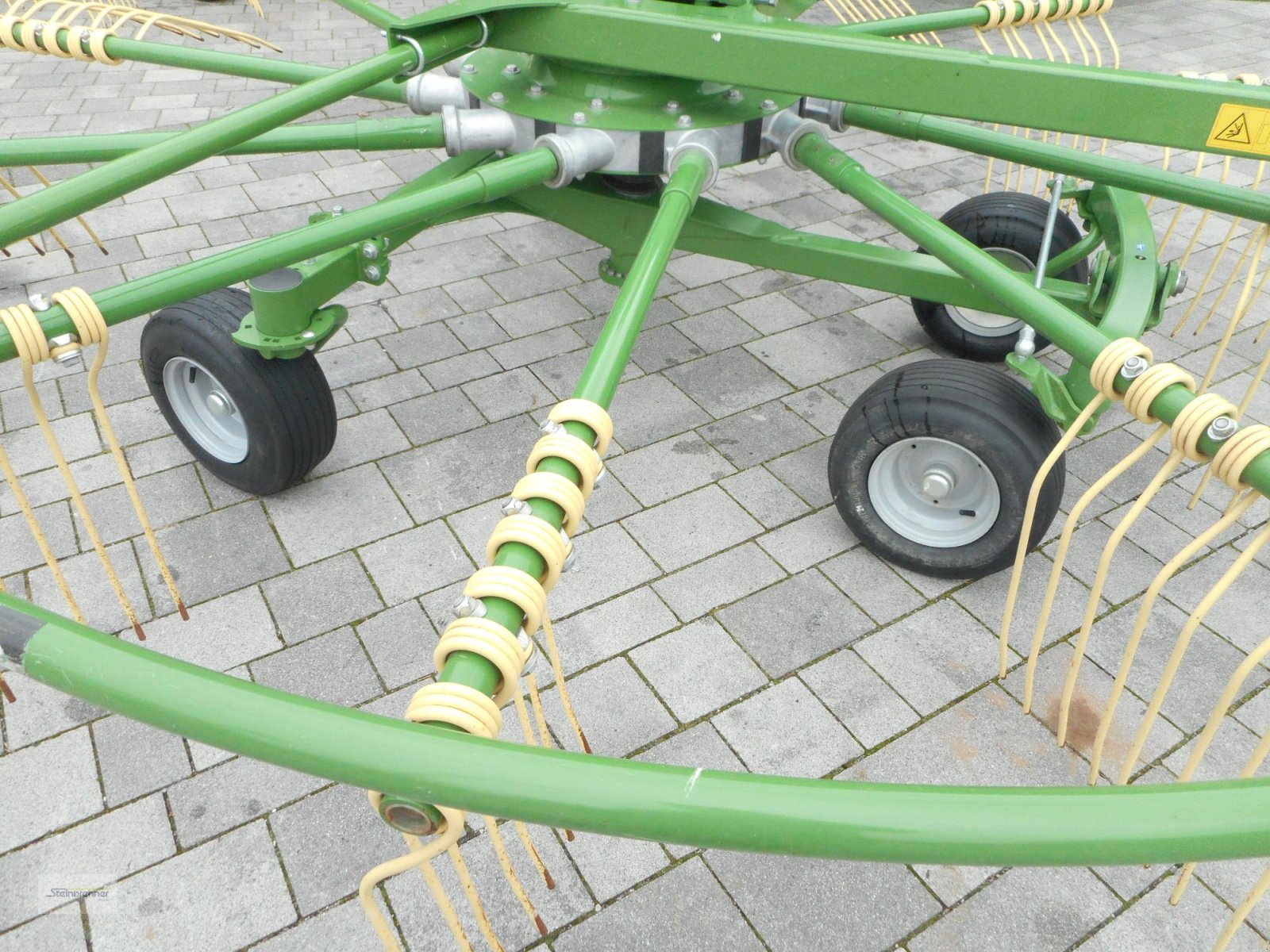 Schwader типа Krone Swadro TC 1250, Neumaschine в Wörnitz (Фотография 7)