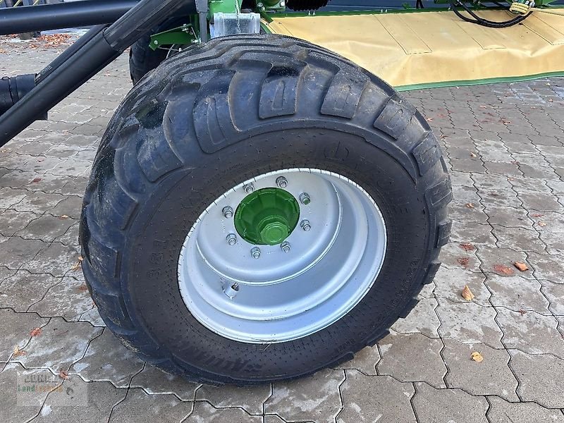 Schwader des Typs Krone Swadro TC 1250, Vorführmaschine in Geestland (Bild 8)