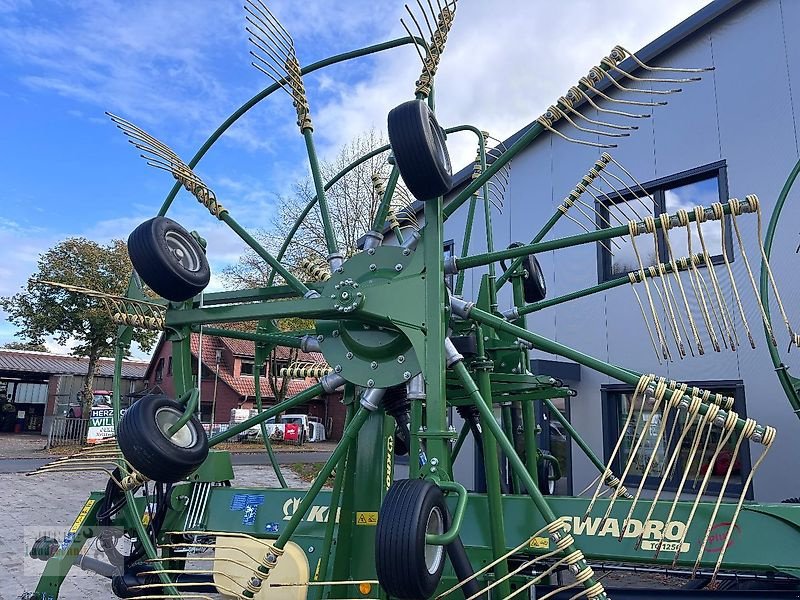Schwader des Typs Krone Swadro TC 1250, Vorführmaschine in Geestland (Bild 17)