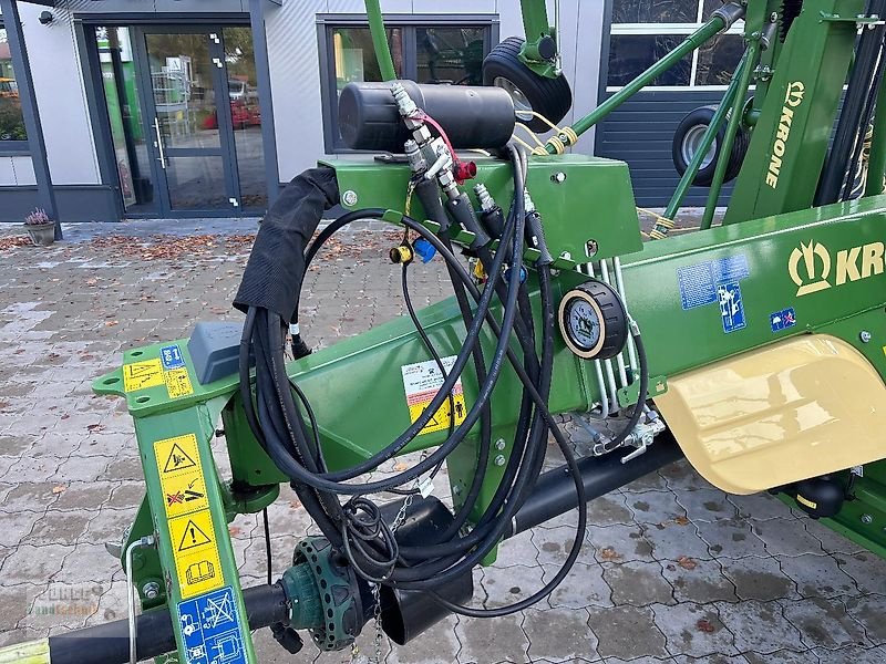 Schwader des Typs Krone Swadro TC 1250, Vorführmaschine in Geestland (Bild 4)