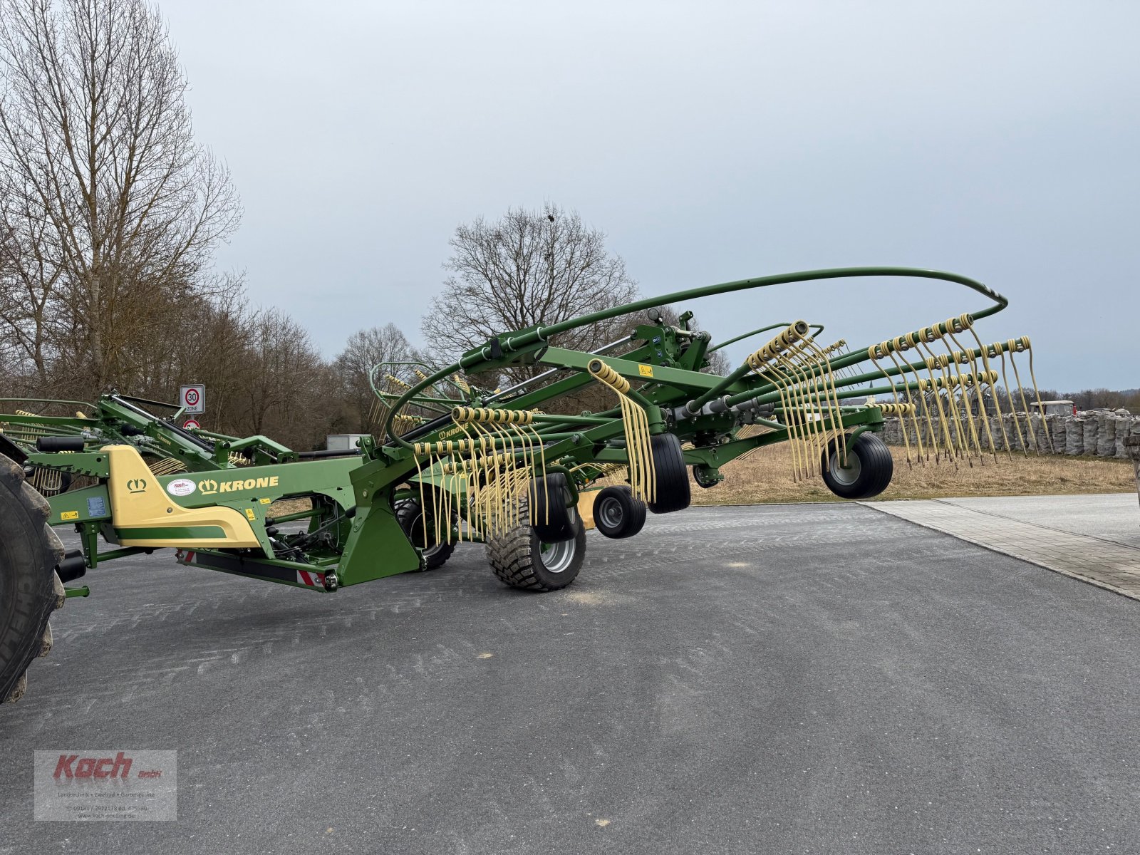 Schwader του τύπου Krone Swadro TC 1370, Neumaschine σε Neumarkt / Pölling (Φωτογραφία 9)