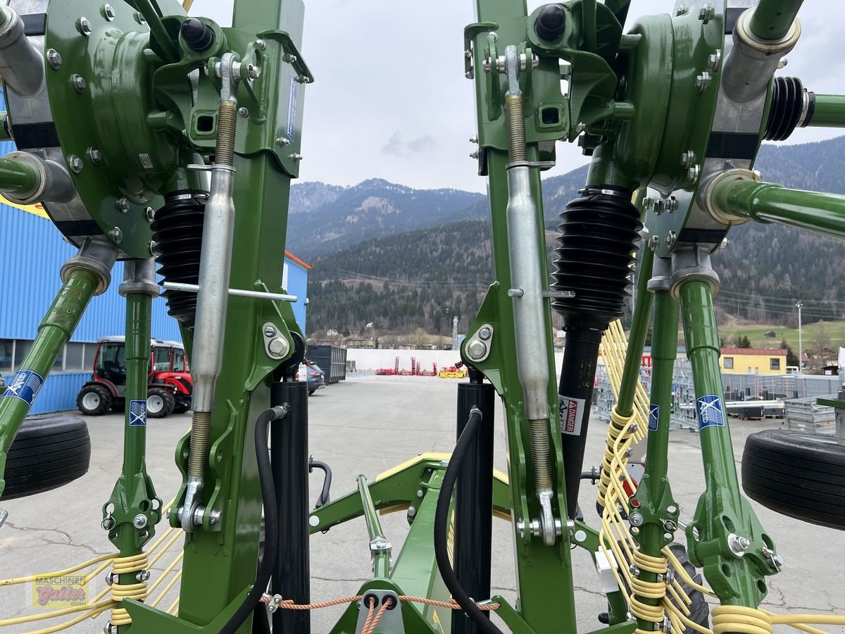 Schwader of the type Krone Swadro TC 640 Alpin Mittelschwader, Neumaschine in Kötschach (Picture 13)