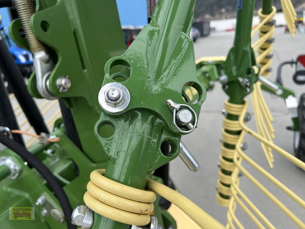 Schwader of the type Krone Swadro TC 640 Alpin Mittelschwader, Neumaschine in Kötschach (Picture 14)