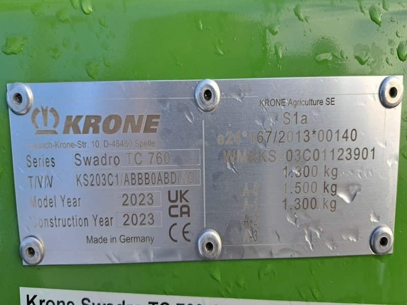 Schwader des Typs Krone Swadro TC 760, Neumaschine in Rollwitz (Bild 5)