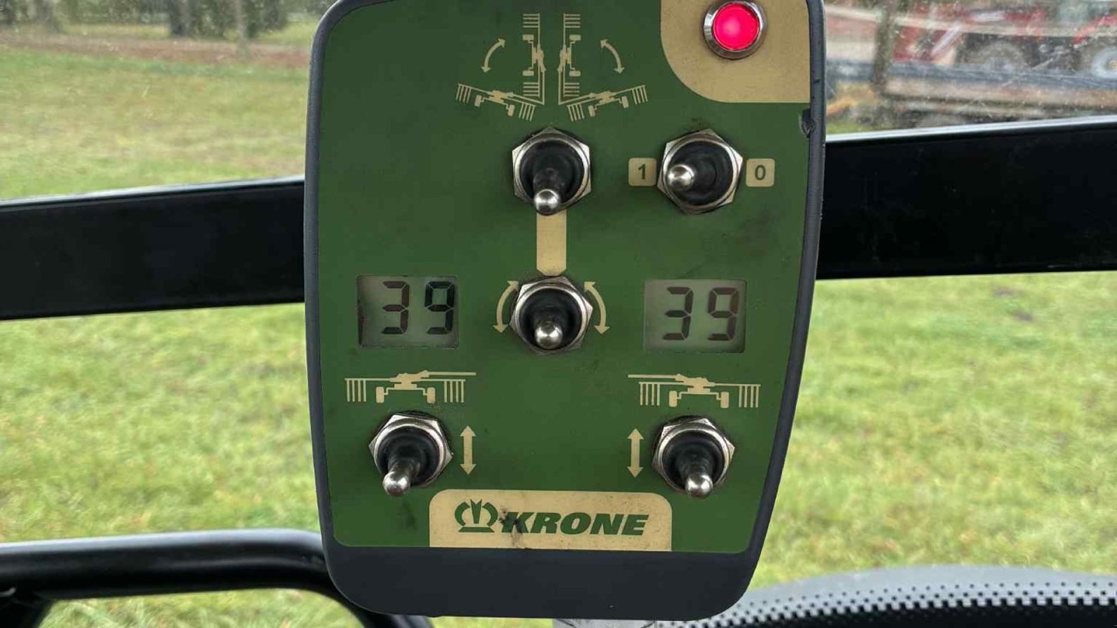 Schwader of the type Krone Swadro TC 880  PLUS, Gebrauchtmaschine in Løgstør (Picture 3)