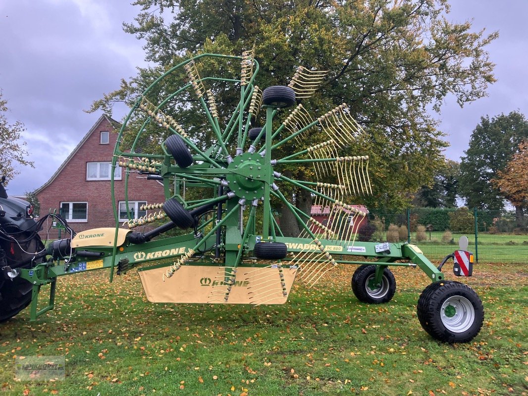 Schwader of the type Krone SWADRO TC 880, Gebrauchtmaschine in Aurich (Picture 2)