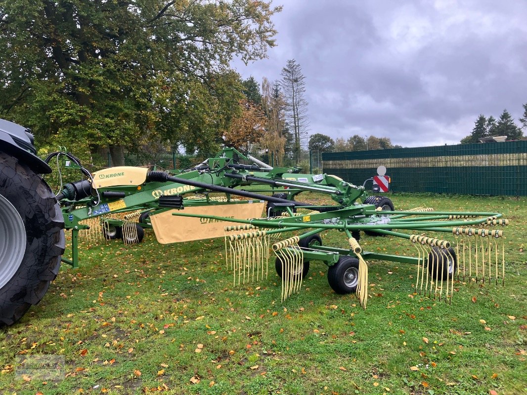 Schwader of the type Krone SWADRO TC 880, Gebrauchtmaschine in Aurich (Picture 9)