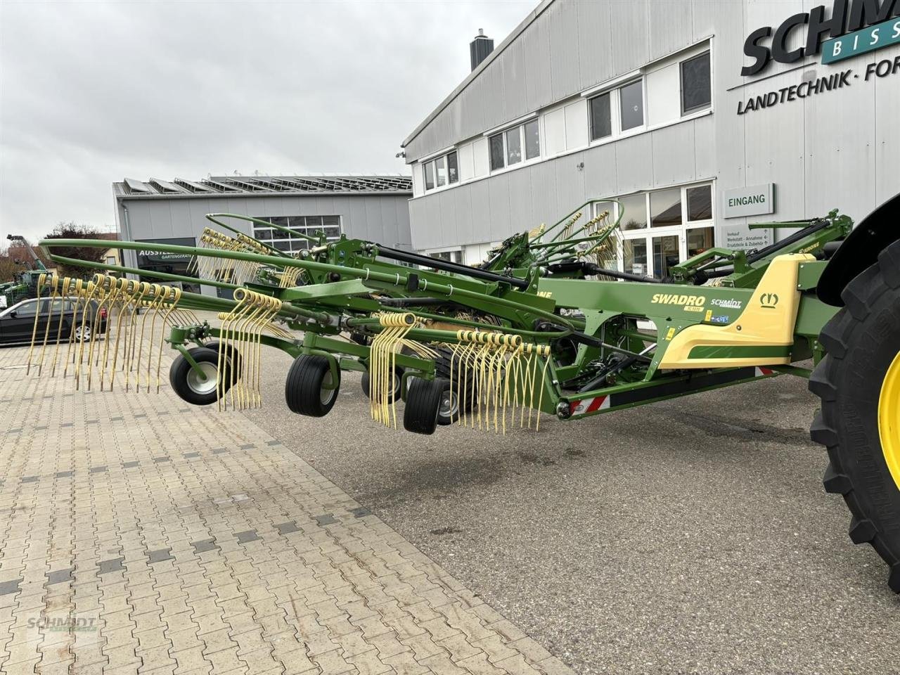 Schwader del tipo Krone Swadro TC1370, Neumaschine In Herbrechtingen (Immagine 11)