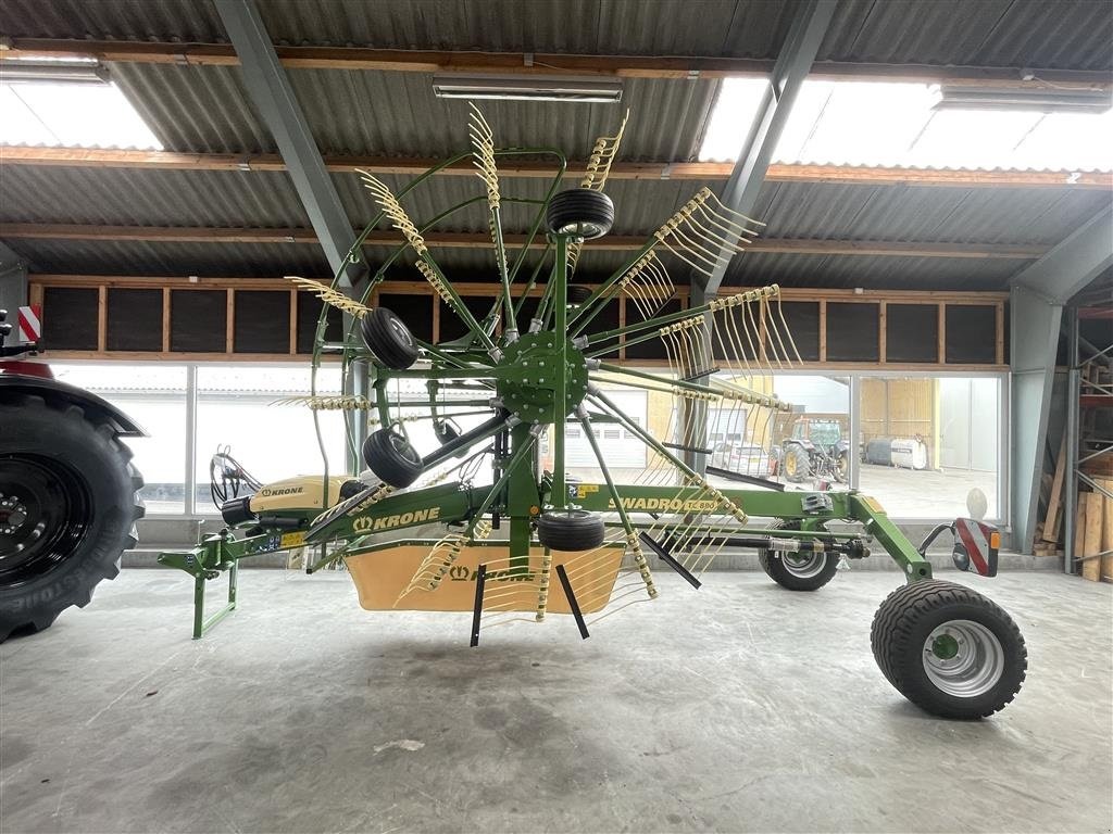 Schwader typu Krone SWADRO TC880 rive Plus, Gebrauchtmaschine v Nimtofte (Obrázek 3)