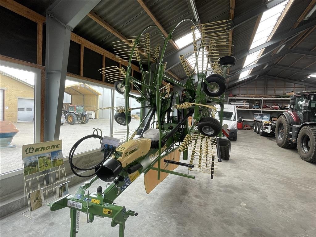 Schwader typu Krone SWADRO TC880 rive Plus, Gebrauchtmaschine v Nimtofte (Obrázek 2)