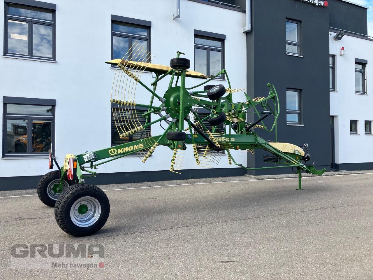 Schwader des Typs Krone SWADRO TS 620, Neumaschine in Friedberg-Derching (Bild 11)