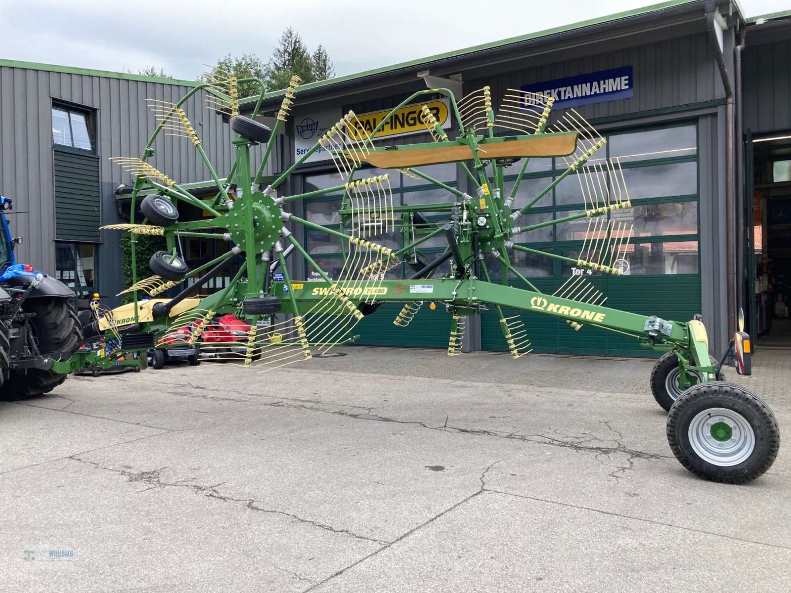 Schwader of the type Krone Swadro TS 680 Twin, Gebrauchtmaschine in Wackersberg (Picture 1)