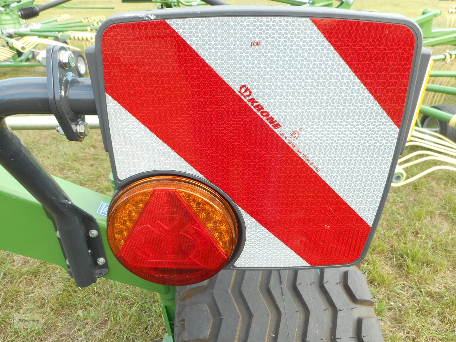 Schwader tipa Krone Swadro TS 680 Twin, Neumaschine u Wörnitz (Slika 7)