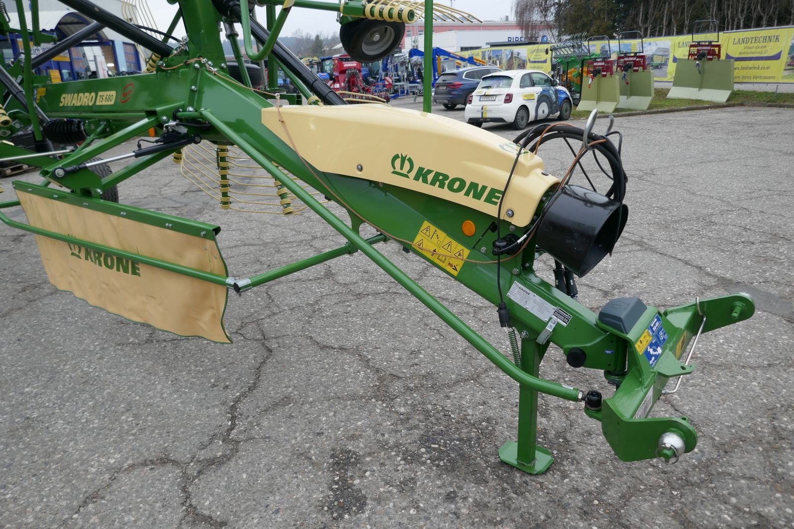 Schwader tip Krone Swadro TS 680 Twin, Gebrauchtmaschine in Villach (Poză 10)