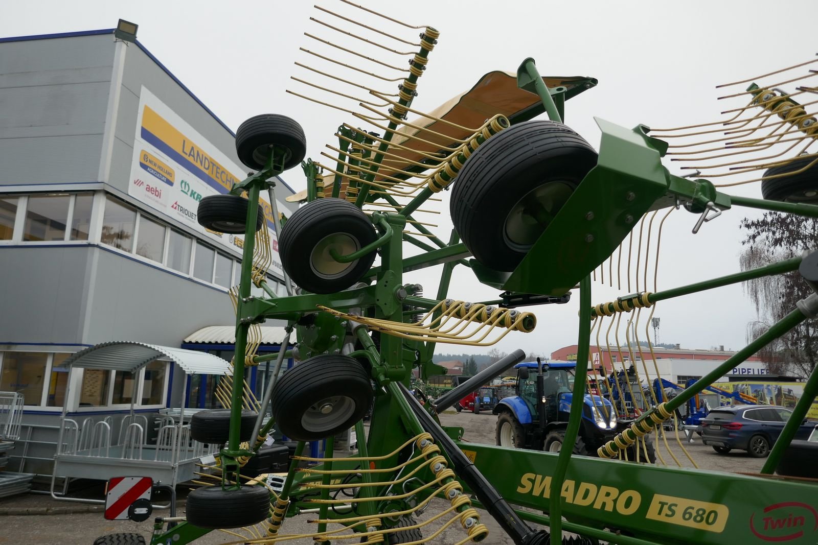 Schwader tip Krone Swadro TS 680 Twin, Gebrauchtmaschine in Villach (Poză 8)