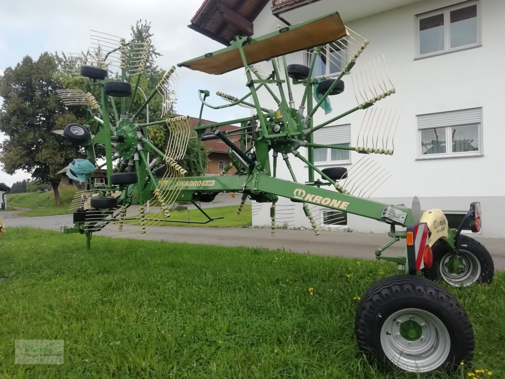 Schwader tipa Krone Swadro TS 680, Neumaschine u Niederstaufen (Slika 2)