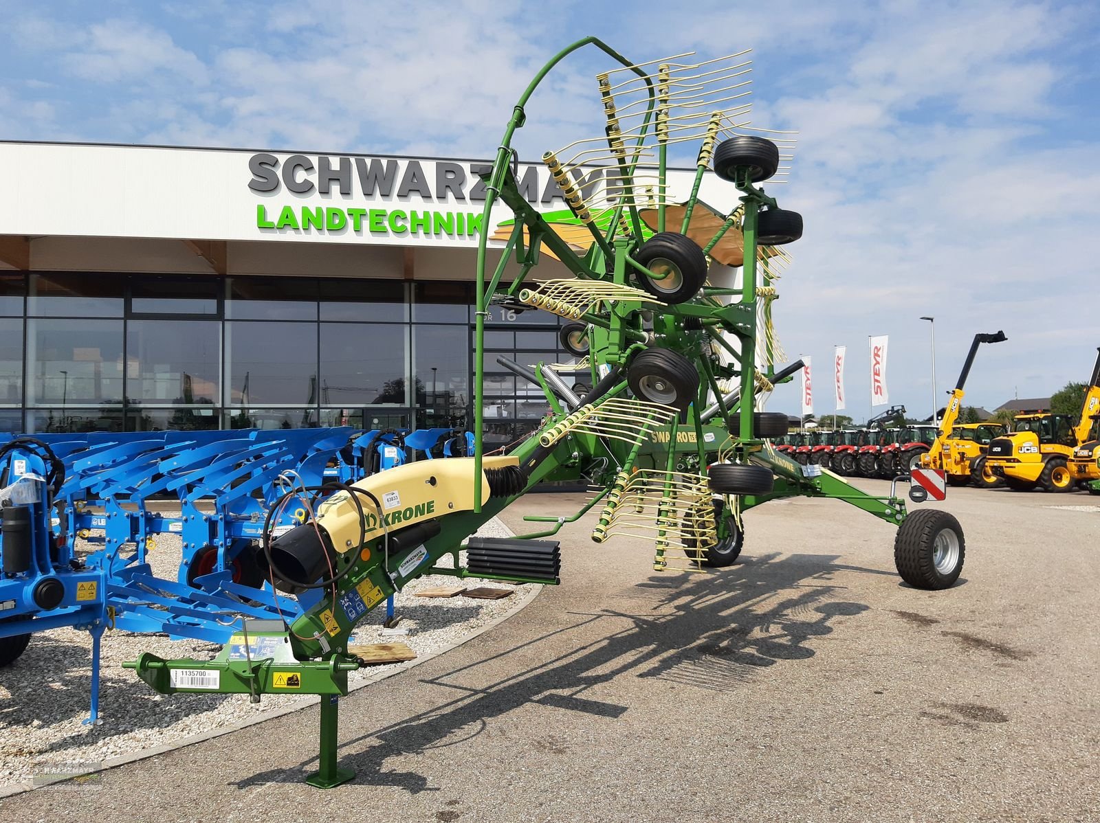 Schwader Türe ait Krone Swadro TS 680, Neumaschine içinde Gampern (resim 2)