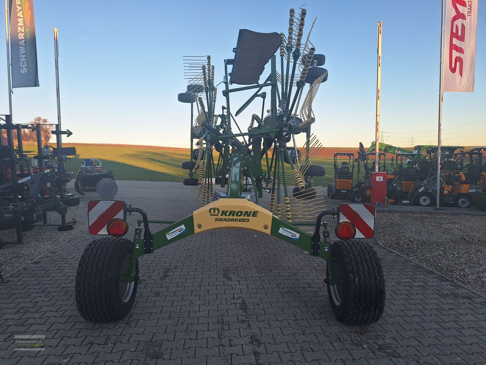 Schwader tipa Krone Swadro TS 740, Neumaschine u Aurolzmünster (Slika 5)
