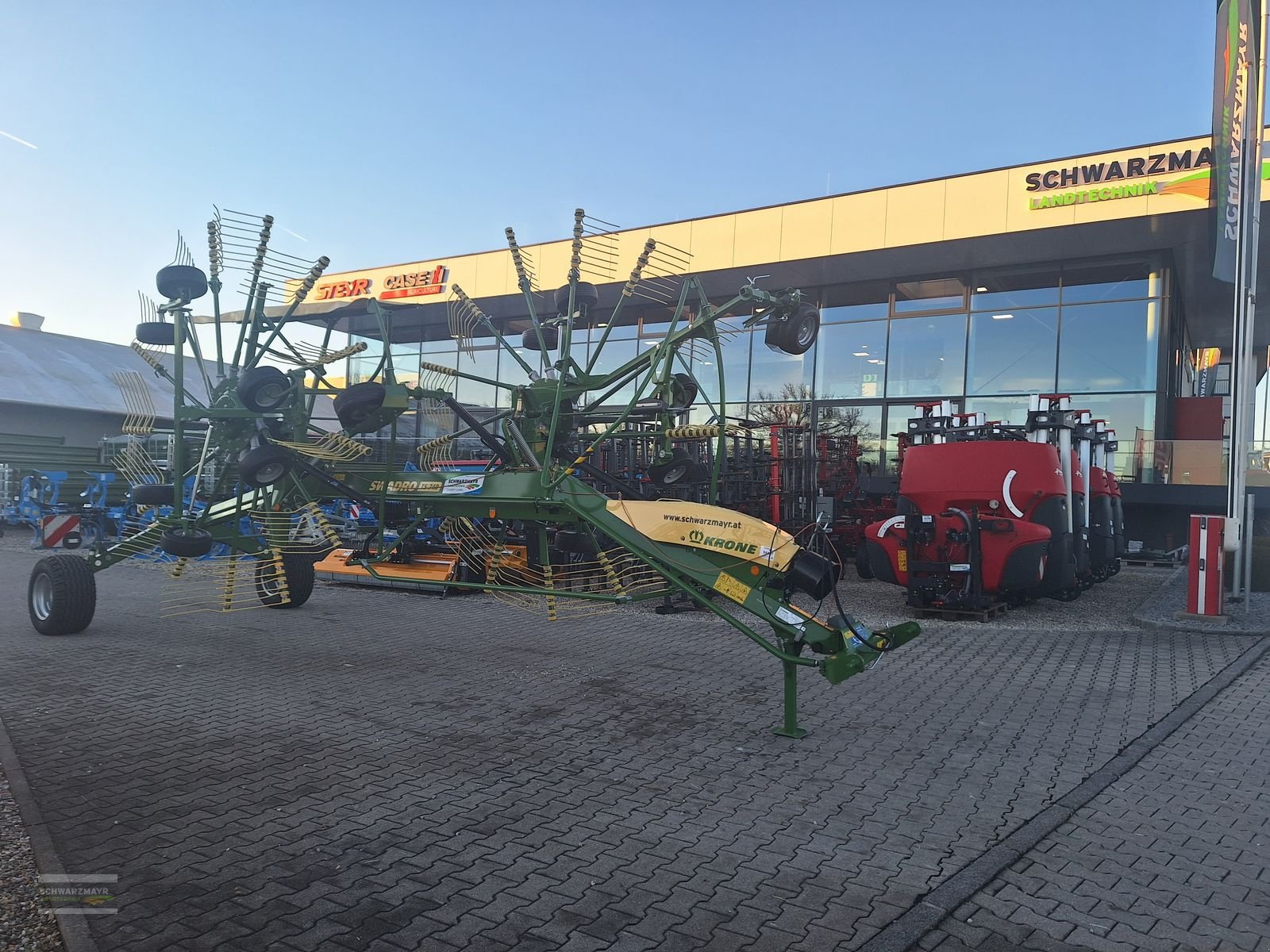 Schwader tipa Krone Swadro TS 740, Neumaschine u Aurolzmünster (Slika 1)