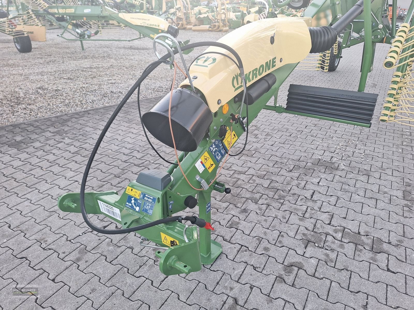Schwader tipa Krone Swadro TS 740, Neumaschine u Aurolzmünster (Slika 9)