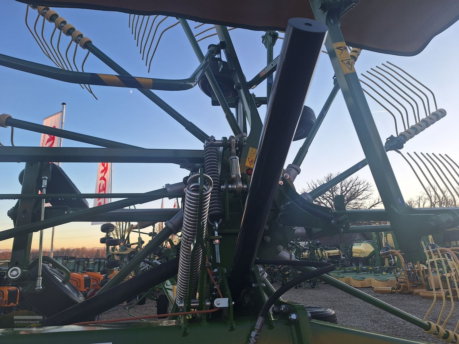 Schwader tipa Krone Swadro TS 740, Neumaschine u Aurolzmünster (Slika 13)