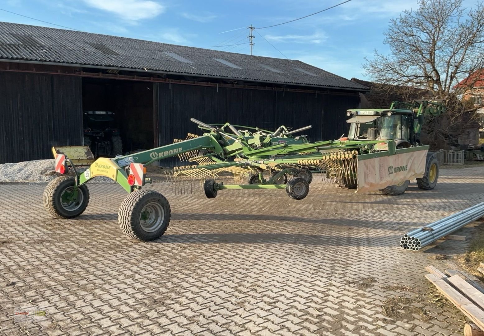 Schwader des Typs Krone Swadro TS 740, Gebrauchtmaschine in Neuenstein (Bild 3)
