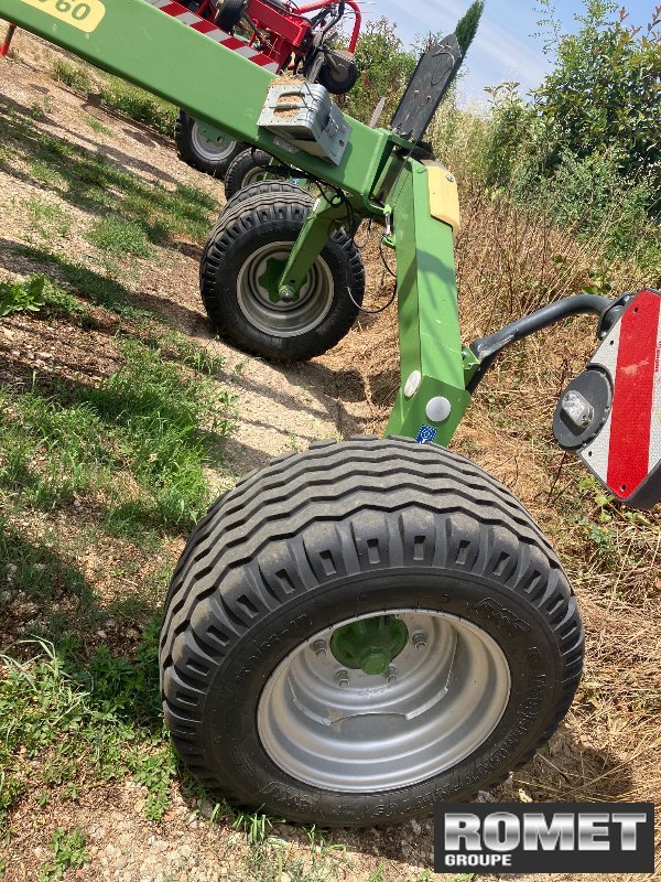 Schwader του τύπου Krone SWTC 760, Gebrauchtmaschine σε Gennes sur glaize (Φωτογραφία 6)