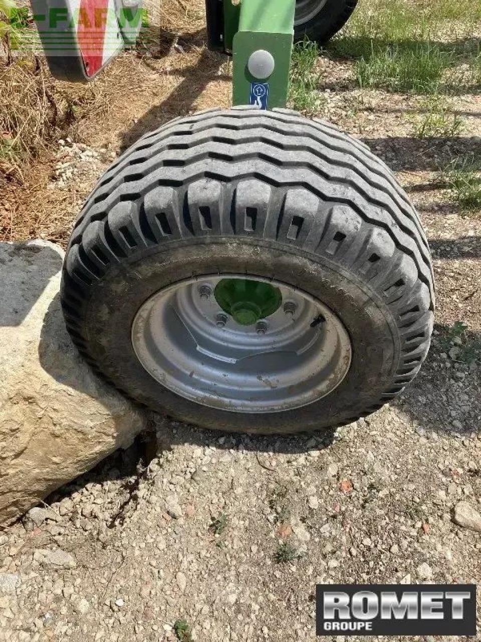 Schwader типа Krone swtc 760, Gebrauchtmaschine в GENNES-SUR-GLAIZE (Фотография 10)