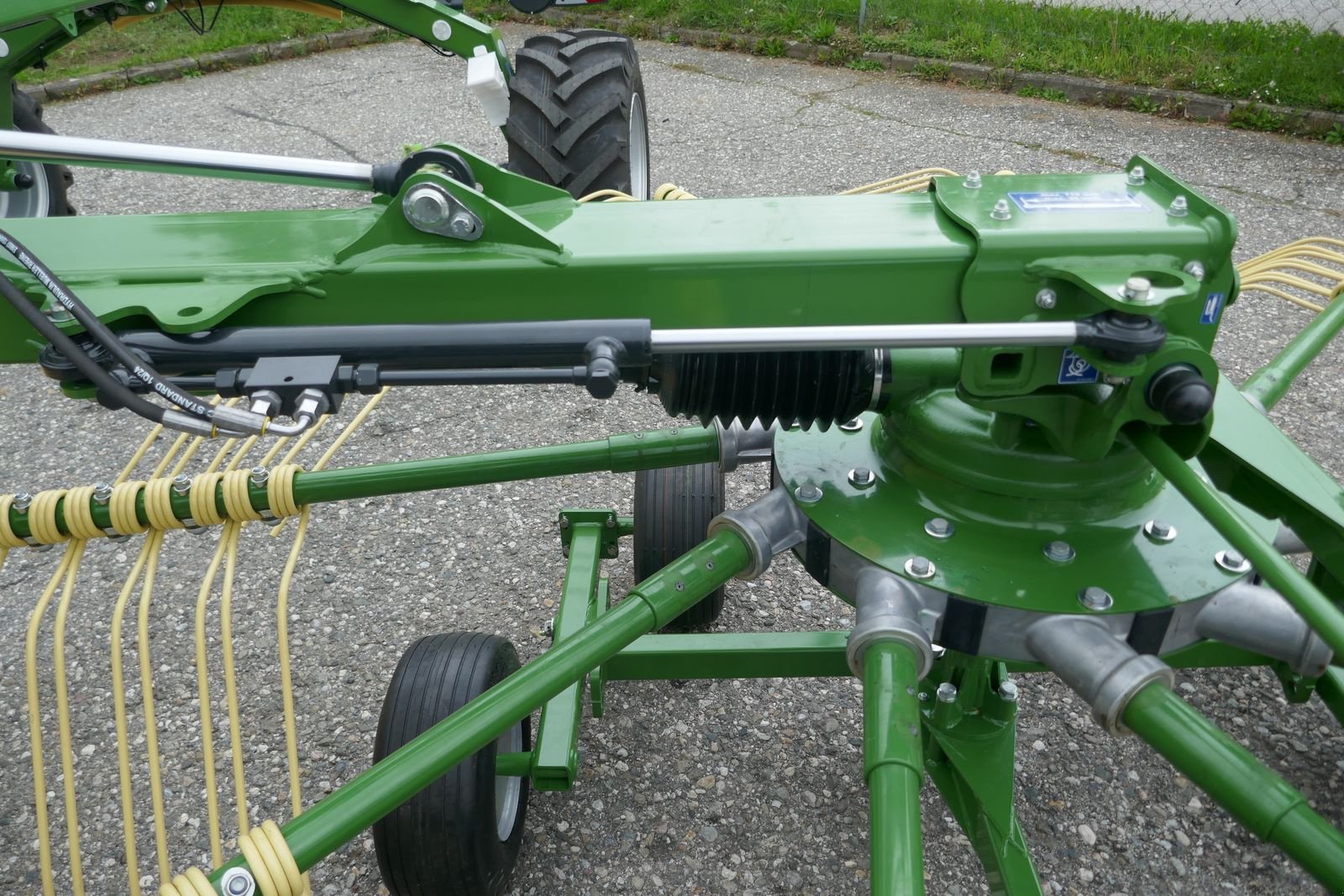 Schwader des Typs Krone TC 640 Alpin, Gebrauchtmaschine in Villach (Bild 8)