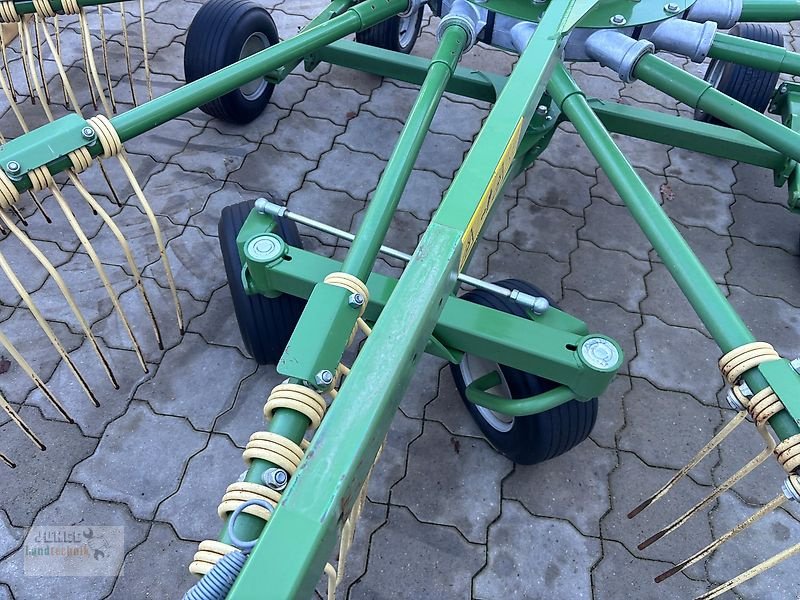Schwader des Typs Krone TC 760 Plus, Gebrauchtmaschine in Geestland (Bild 16)